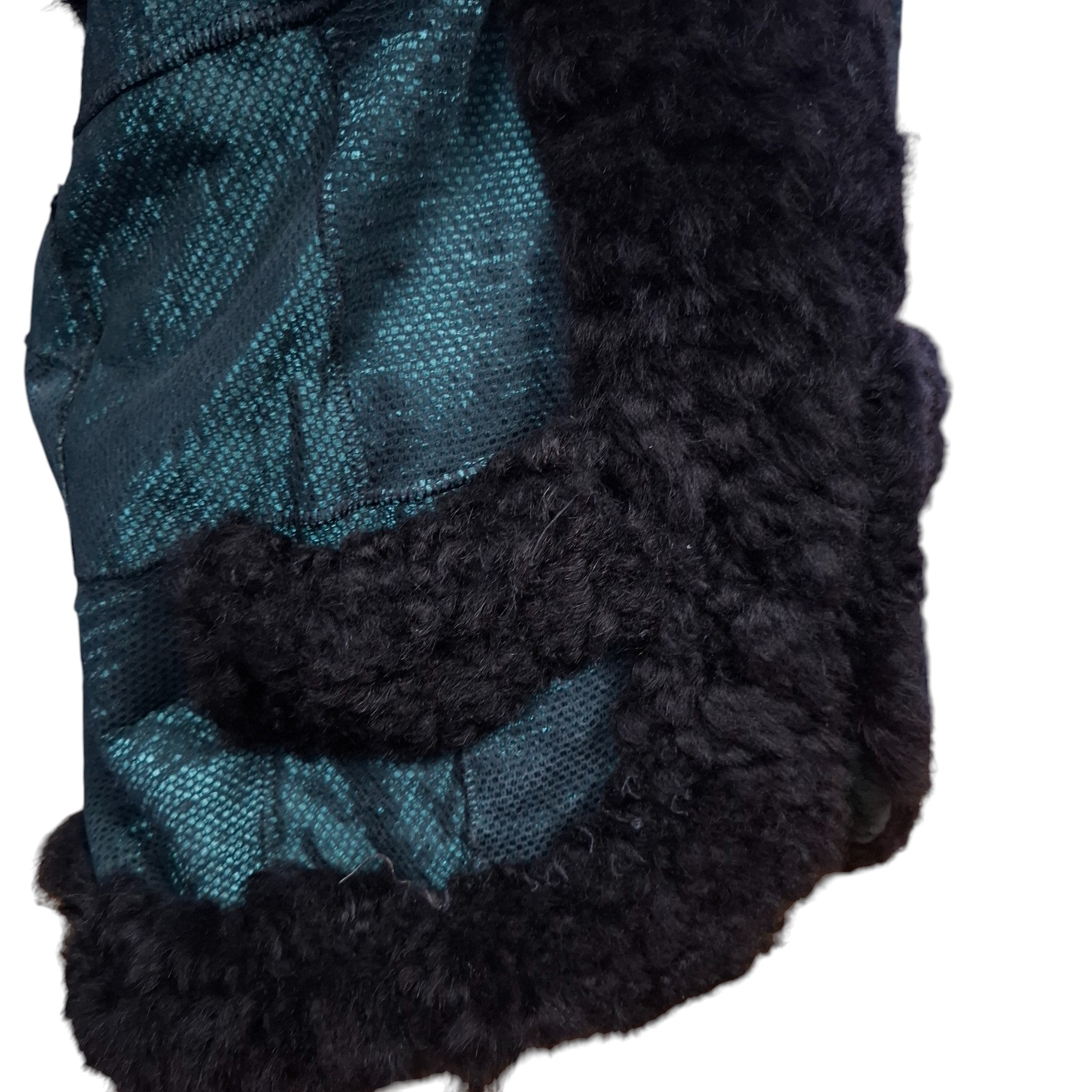 Jelek i trashë me lesh sintetik dhe ngjyrë smeraldi