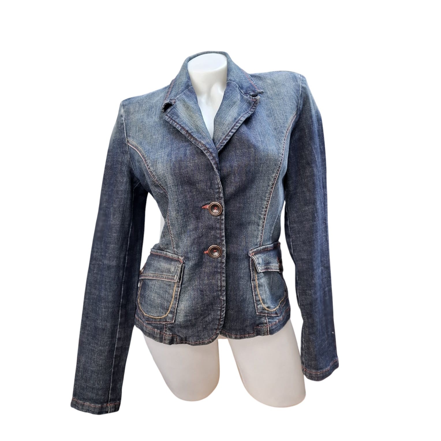 Jakne Farmerke “s.Oliver” – stil elegant me prekje klasike