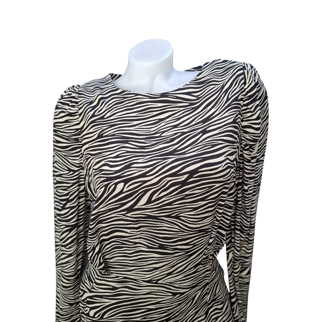 Fustan H&M – model elegant me mëngë të gjata