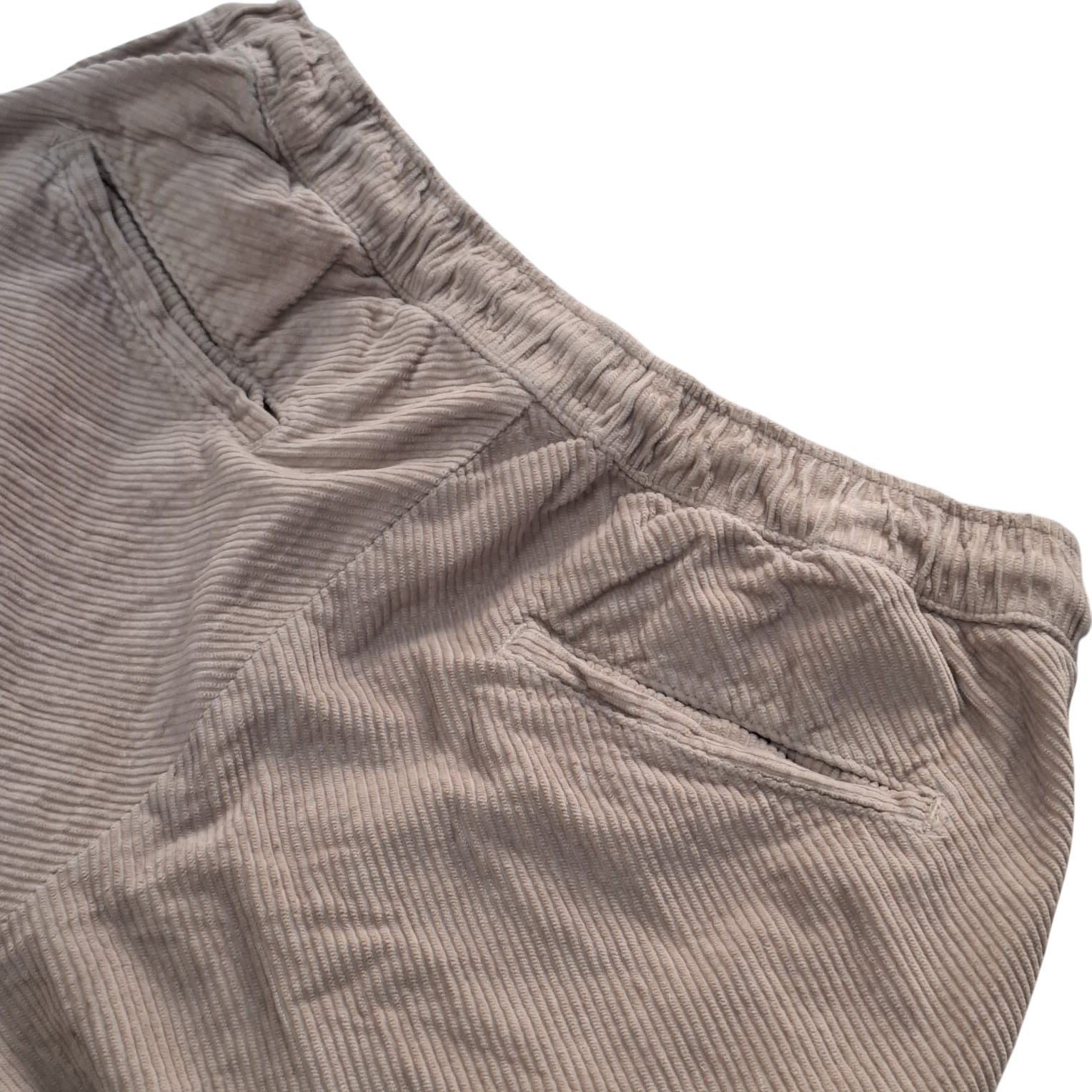 Pantallona të shkurtra kadife